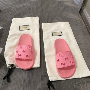Gucci ruber slides